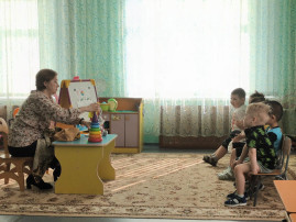 Просмотр занятия по образовательной деятельности "Речевое развитие" в рамках Недели открытых дверей для родителей (законных представителей) воспитанников в МБДОУ "Д/с №5 "Теремок", воспитатель Хомич Н.А. Просмотр занятия по образовательной деятельности "Речевое развитие" в рамках Недели открытых дверей для родителей (законных представителей) воспитанников в МБДОУ "Д/с №5 "Теремок", воспитатель Хомич Н.А.