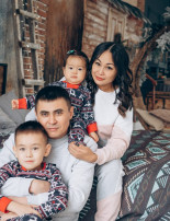 Фотовыставка "Загляните в семейный альбом" Фотовыставка "Загляните в семейный альбом".