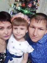 Фотовыставка "Загляните в семейный альбом" Фотовыставка "Загляните в семейный альбом".